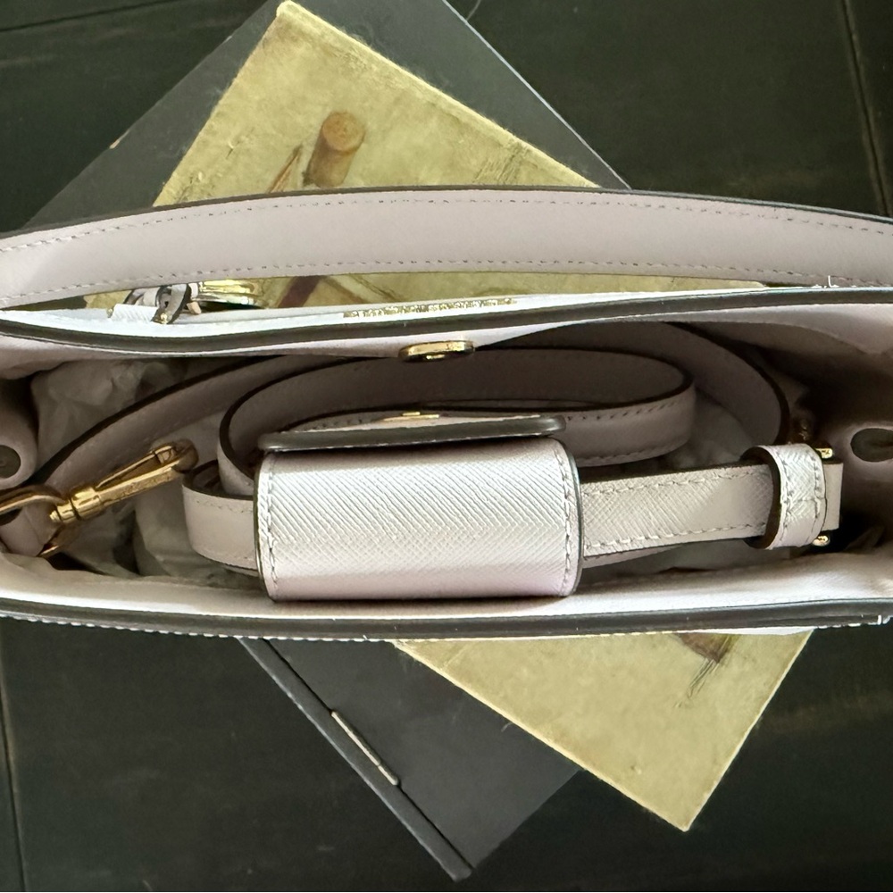 Kate Spade Cream Crossbody MINI NWT - Picture 3 of 6